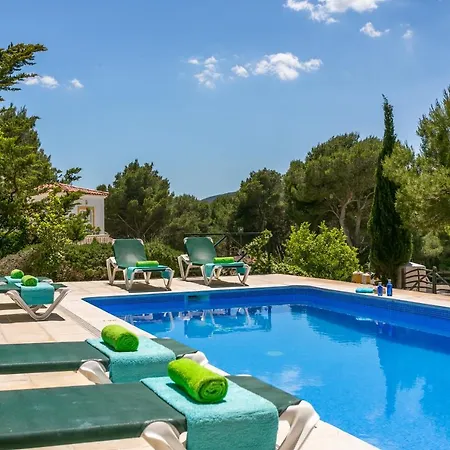 Serafina Villa *