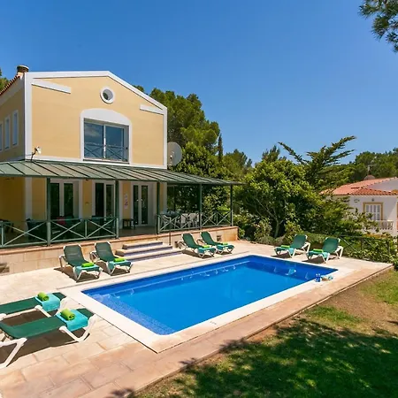 Serafina Villa *